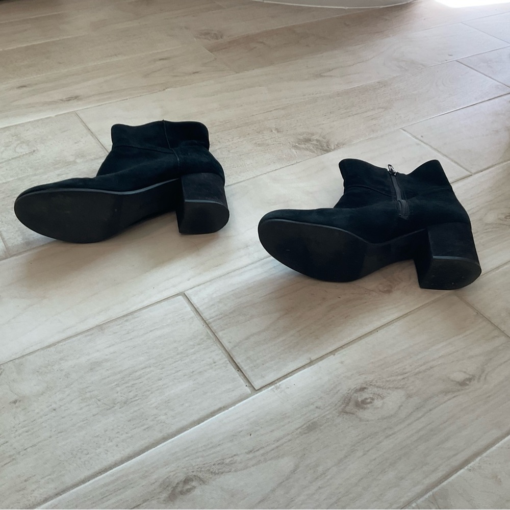 Nine West Suede Black Ankle Boots